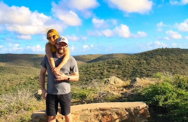 Private excursion to Aruba's highest point & pristine coral reef