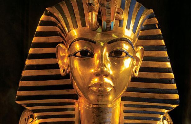 Giza pyramids, Saqqara and Dahshur day tour