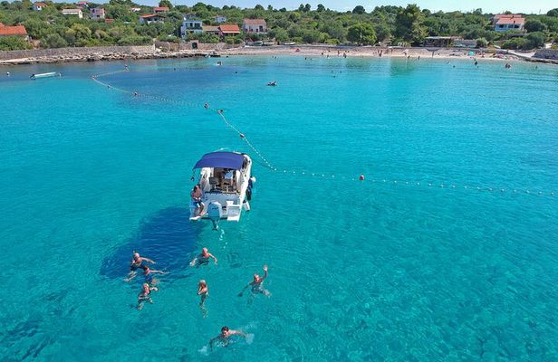Islands Brač, Šolta & Blue lagoon - Private speedboat tour
