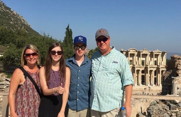 Kusadasi Shore Excursion: Ephesus Private Tour from Kusadasi Ephesus Port