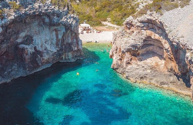 Blue cave & Hvar (5 Islands) private tour from Split or Trogir