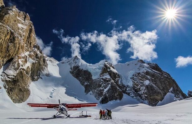 Summit Flight Tour
