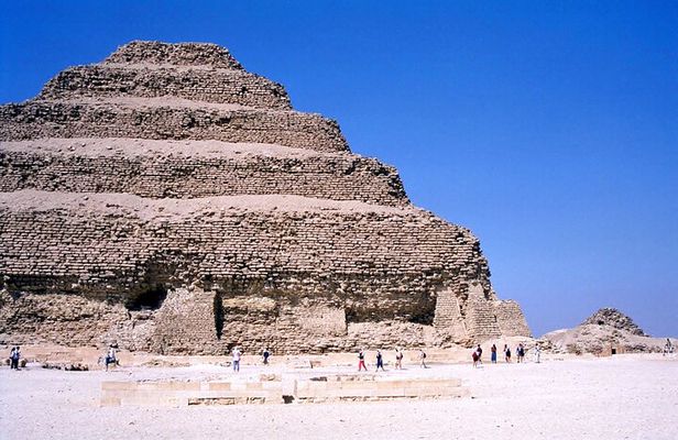Full-Day Private Guided Tour of Sakkara Memphis and Dahshur