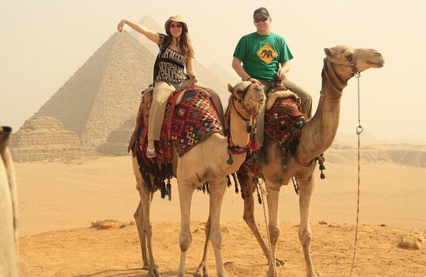 Half Day Private Tour with Camel Ride To Giza Pyramids