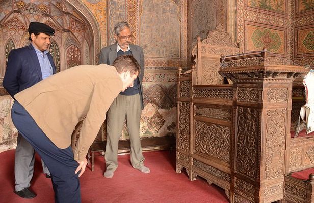 Guided Walking Tour: Walled City of Lahore