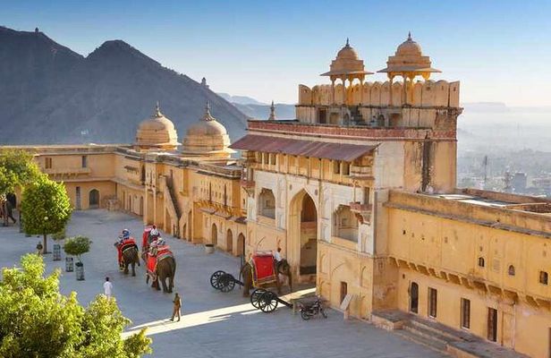 Same Day Jaipur Private Tour from Delhi