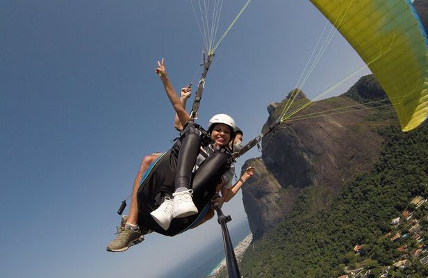 Paragliding in Rio de Janeiro