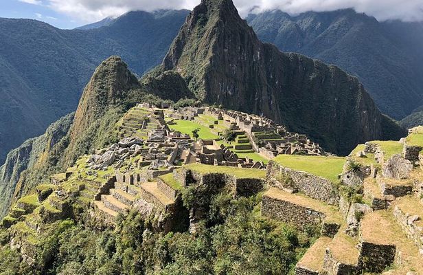 Short Inca Trail to Machu Picchu 2-Day Tour