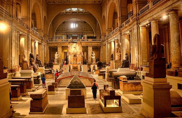 Private Tours to Egyptian Museum, Saladin Citadel and Old Cairo