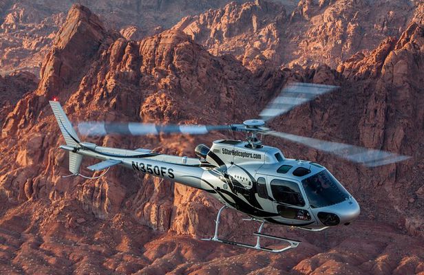 Valley of Fire Helicopter Tour and Landing with Champagne Toast