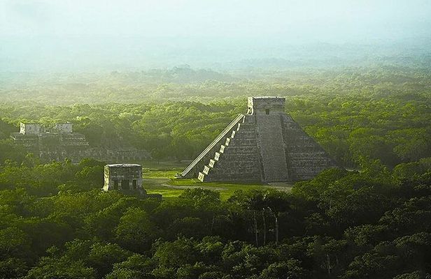 Chichen Itza Day Trip with Lunch, Valladolid & Cenote PICK UP