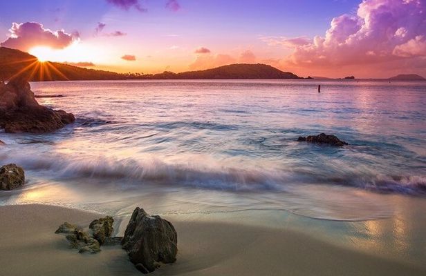 St. John Sail with Bar and Hors d'Oeuvres to Lovango Dinner