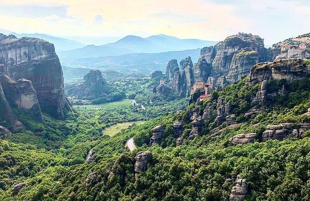 4 Days Private Tour: Corinth - Mycenae - Nafplio - Olympia- Delphi & Meteora 
