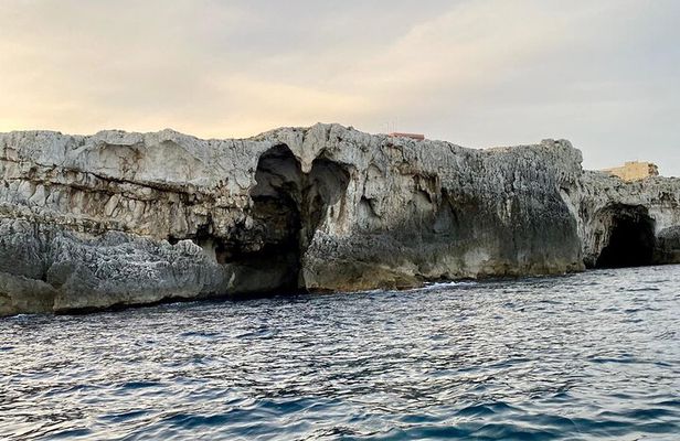 Private Tour Syracuse,Ortigia and Sea Caves