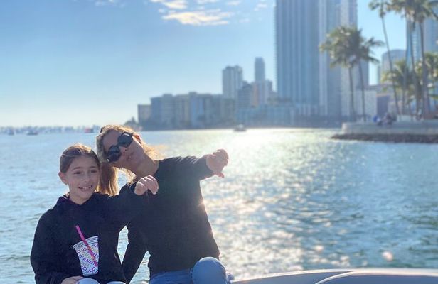 Boat Rental Miami with captain and champagne