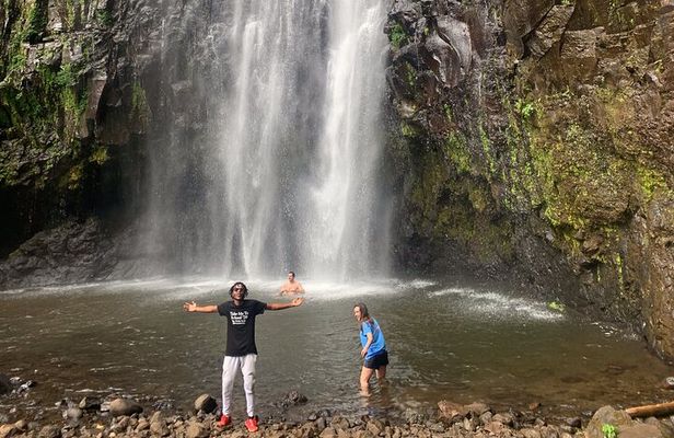Private Full-Day Materuni Waterfall, Coffee and Hot-spring Tour in Moshi