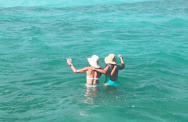 Sandbar Escape in Marathon