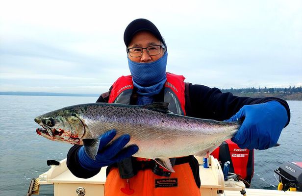 Seattle Salmon Guided Fishing Trip