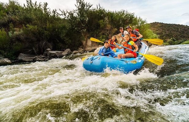 Far Flung Adventures Rio Grande Racecourse