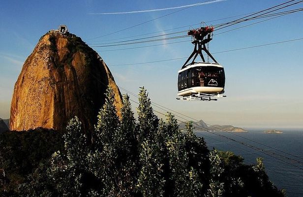Rio Sunset Tour: Sugarloaf, Christ the Redeemer, Cathedral and Selarón