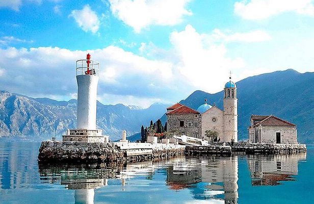 Private full day Montenegro tour from Dubrovnik by Doria ltd.
