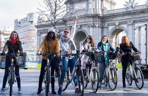 Madrid Sightseeing Electric Bike tour
