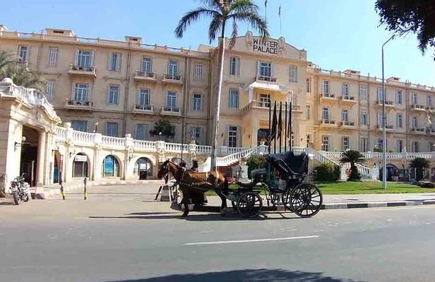Luxor Horse-Drawn Carriage City Tour