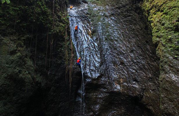 The Hidden Gorgeous Canyoning | Aling Canyon
