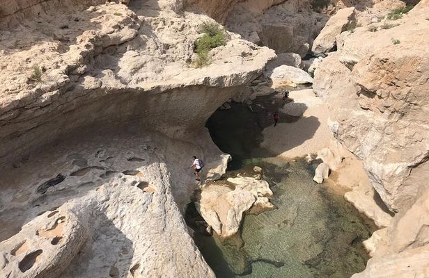 Tour Jawahir 2 Days-1 Night In Wahiba Sands, Oman Tours Package