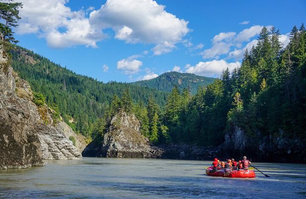 Fraser River Scenic Rafting Trip