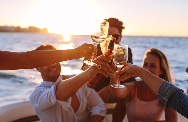 Private Sunset Boat Tour in San Jose del Cabo