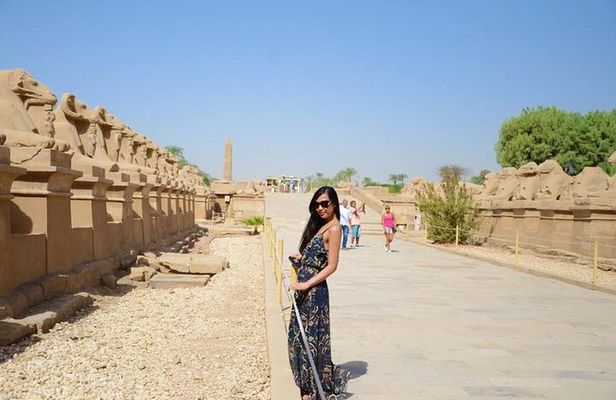Private Full Day East and West Banks of Luxor
