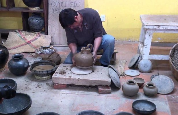 Tour to Monte Alban, Arrazola and San Bartolo
