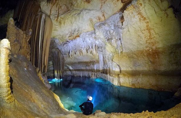 Sea Caving Excursion by Boat in Mallorca