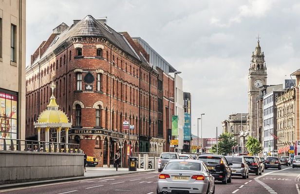 Belfast Like a Local: Customized Private Tour