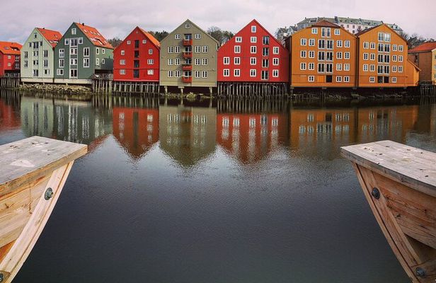 Trondheim Private Walking Tour with a Local
