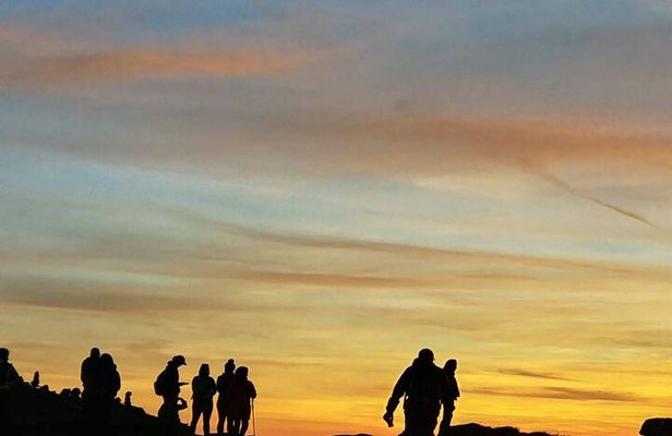 Private Guided Hike: Sunset On Pen y Fan In The Brecon Beacons