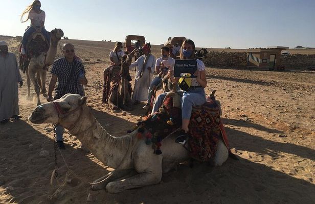 Tour to Giza Pyramids, Memphis & Sakkara with Lunch & Camel Ride
