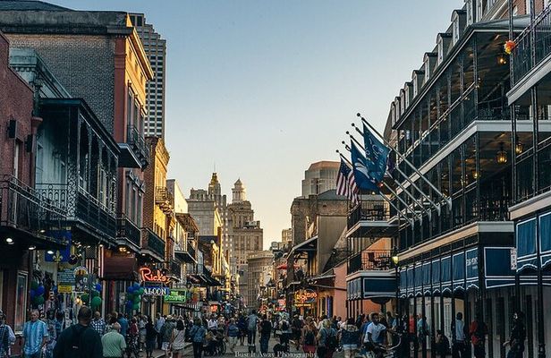 Welcome to New Orleans: Private Half-Day Highlights Walking Tour