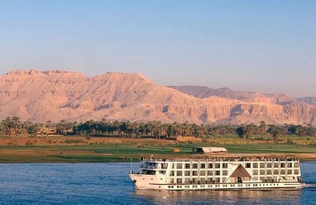 5 Days 4 Nights Private Nile Cruise from Luxor to Aswan with Private Guide.