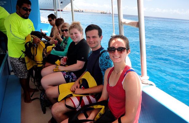 Snorkeling Trip at Cozumel Beach Club with Lunch Included