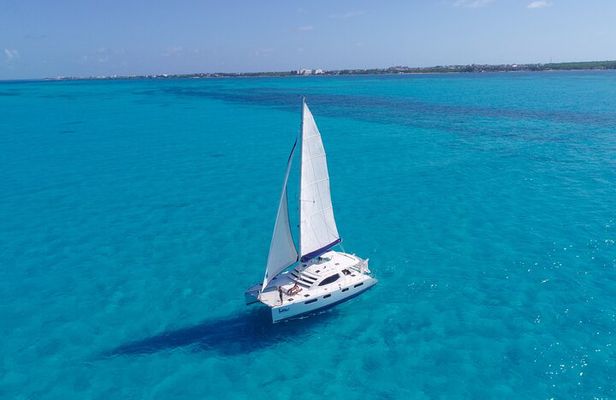 Cozumel Luxury Sailing & Snorkeling Cruise Experience