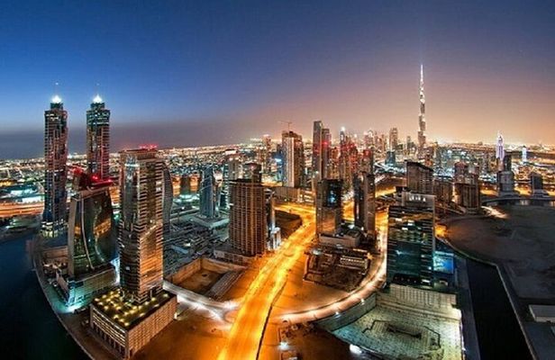 Discover Dubai Guided City Tour with Dubai Frame Entry Ticket