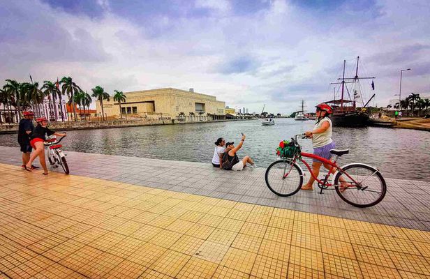 Cartagena 2 hr Bicycle Tour