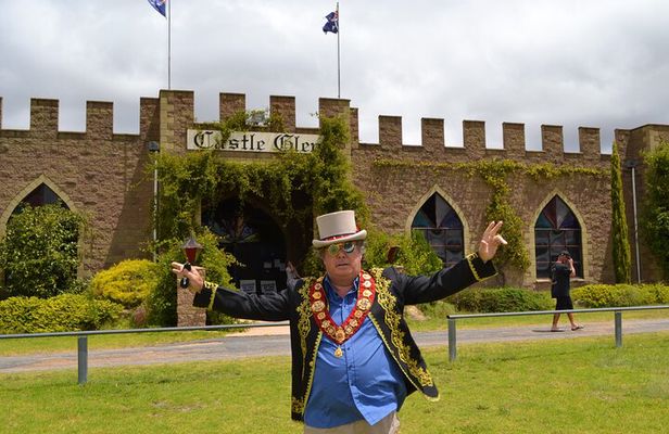 Stanthorpe Small - Group Food Comedy and Wine Tasting Tour