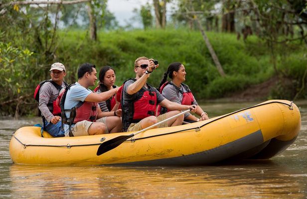 Safari Float on Corobicí River Incl. Lunch