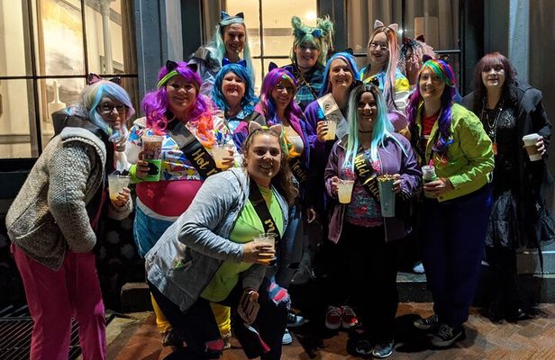 Bad Kitty Haunted Savannah Pub Crawl - Spooky, naughty ghosts