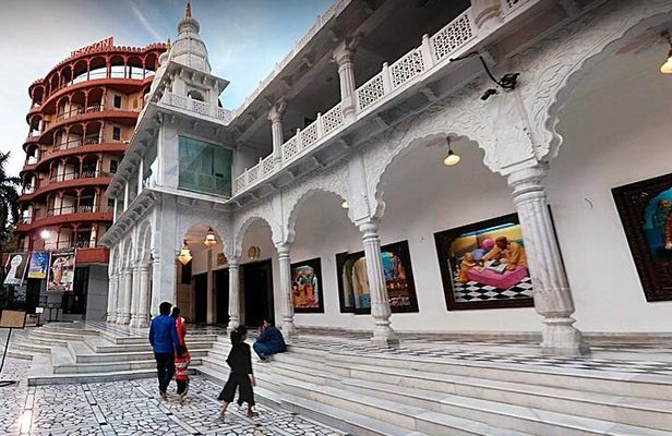 Mumbai Iskcon Hare Krishna Hare Rama Temple Private Tour
