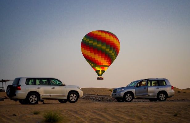 Dubai Hot Air Balloon Ride with Breakfast, Falconry & Camel Ride