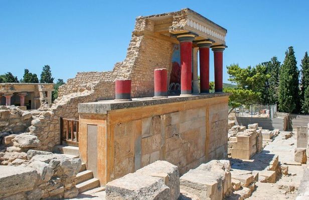 From chania : Knossos Palace & Archeological Museum Tour